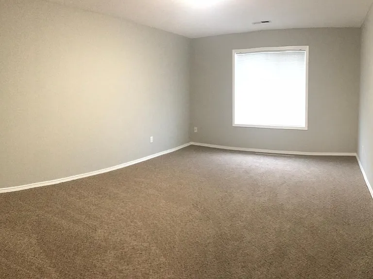 320 NW 150th Way — Photo 7