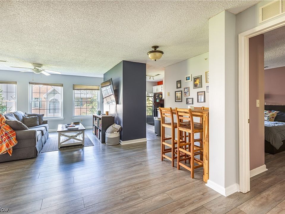 200 Fox Hollow Dr APT 103, Mayfield Heights, OH 44124 Zillow