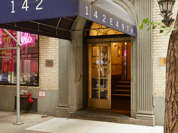 142 East 49th Street image 6 of 6