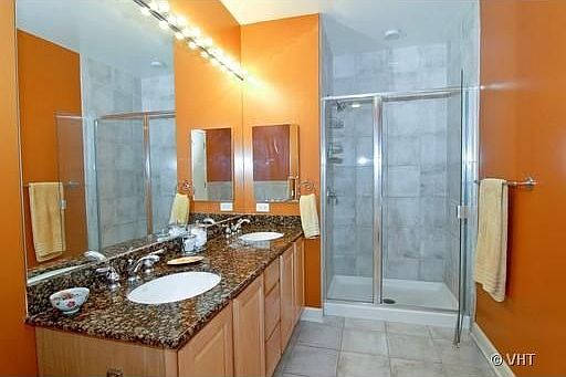 5th image of 1322 S Prairie Ave Unit 1308