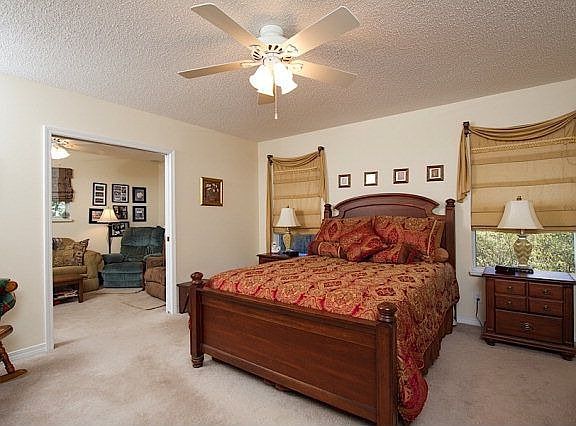 3rd image of 2190 Spanish Oak Dr