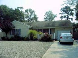 227 Float Ave, Manahawkin, NJ 08050