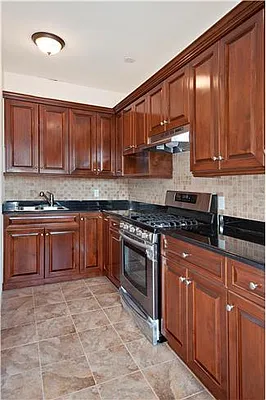 Rented by Level Group | media 1