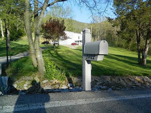 View from N Berrys Chapel Rd