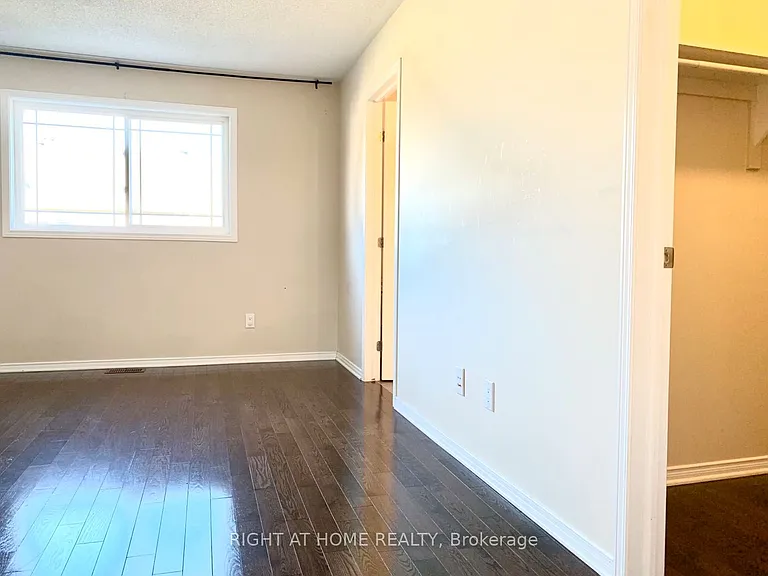 1602 Westhall Way — Photo 10