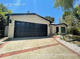 18270 Rosita St, Tarzana, CA 91356