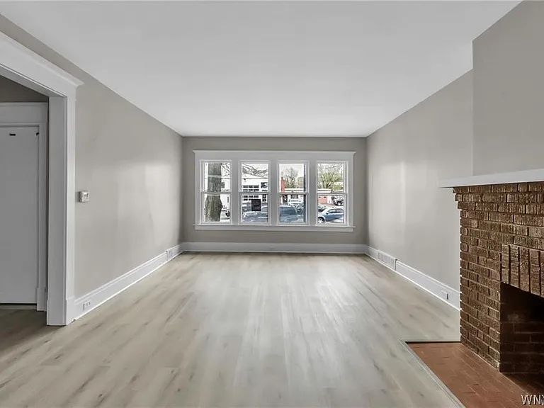 2514 Delaware Ave #1 — Photo 11