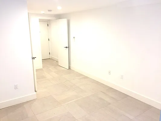 Rented by HCO NY | media 34