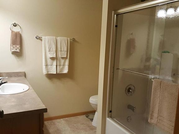 5th image of 2621 Parkfield Dr