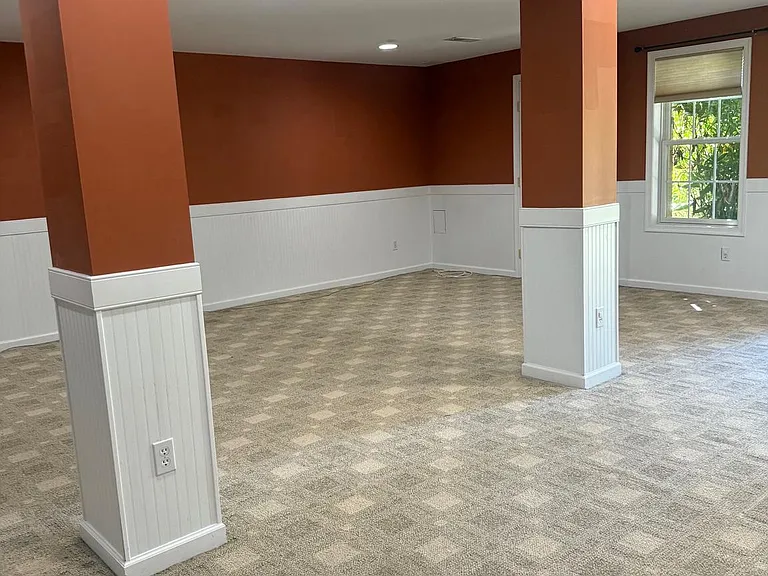 636 Greycliffe Ln — Photo 22