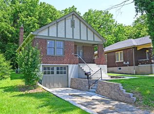 9452 Reading Rd, Cincinnati, OH 45215