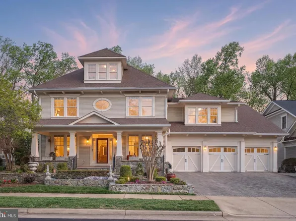 7286 Highland Estates Pl, Falls Church, VA 22043