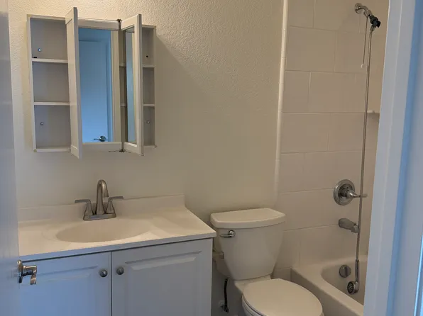 2436 S Whitney Blvd, Rocklin, CA 95677