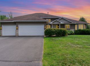 9799 74th St S, Cottage Grove, MN 55016