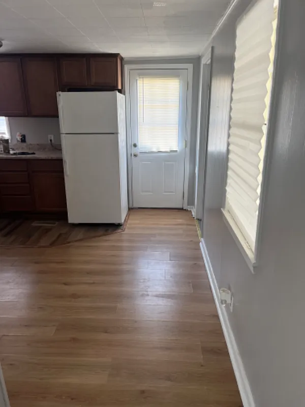 3 bed, 1056 sqft, $1,250 — Photo 4