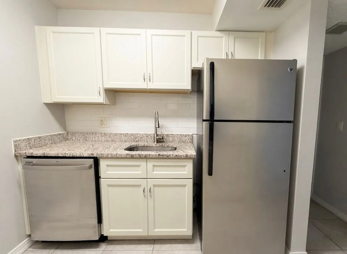 3244 S Semoran Blvd Unit 24 — Photo 3