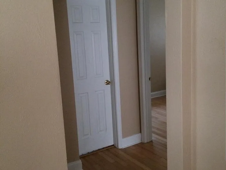 Hallway Arch Detail