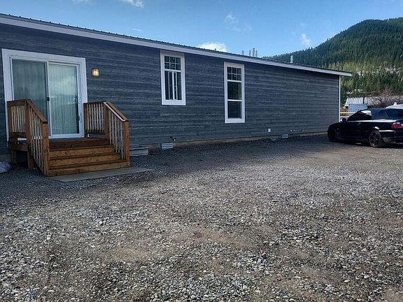 2nd image of 360 Wooden Spur Dr