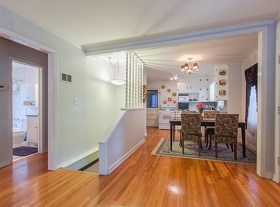 2nd image of 5416 Sherwood Dr