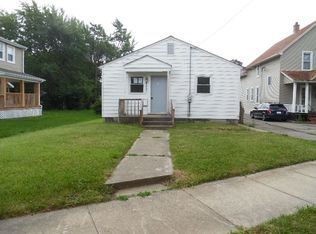 921 Claim St, Aurora, IL 60505