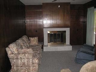 3rd image of 555 W Polk Ave