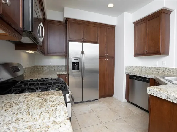 634 Silk Tree, Irvine, CA 92606