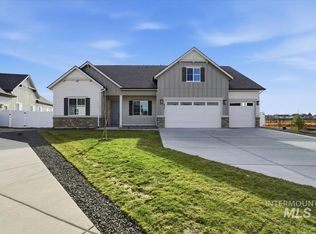 834 N Falling Water Way, Eagle, ID 83616