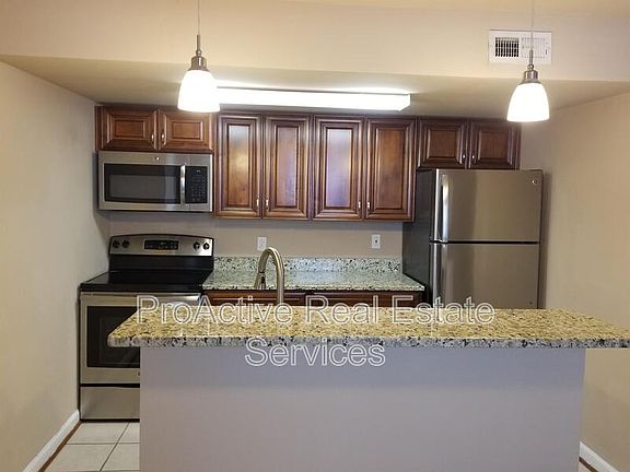 2nd image of 112 W 39th St APT 1
