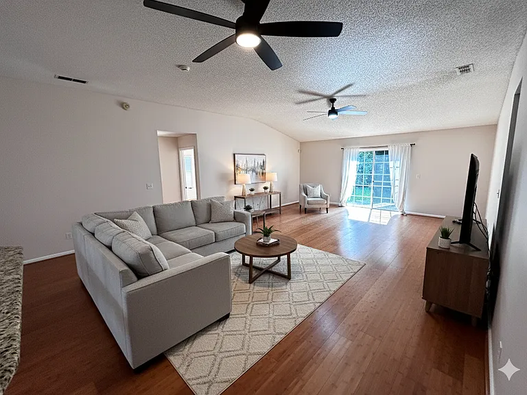1449 Blue Heron Ln E — Photo 33