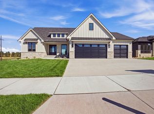 800 N Sylvan Dr, Sioux Falls, SD 57110