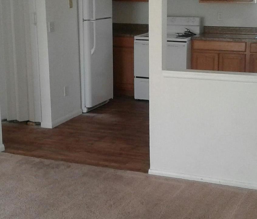 2nd image of 1701 N Rancho Dr APT 3