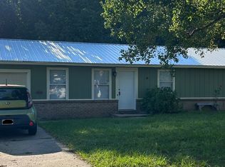 112 Peacock St, Daleville, AL 36322