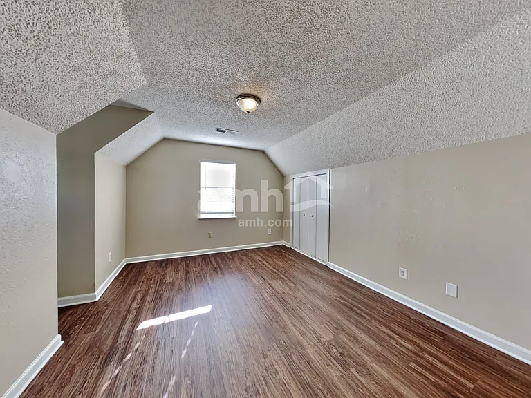 131 The Esplanade Way SW — Photo 20