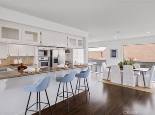 217 S Helberta Ave Unit 3, Redondo Beach, CA 90277