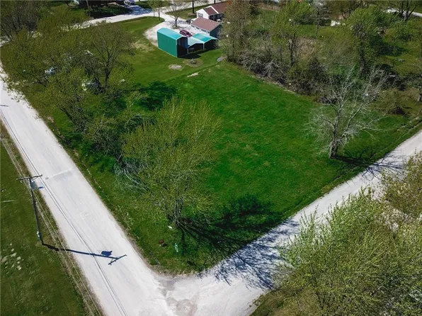 Tbd Elizabeth St, Holden, MO 64040