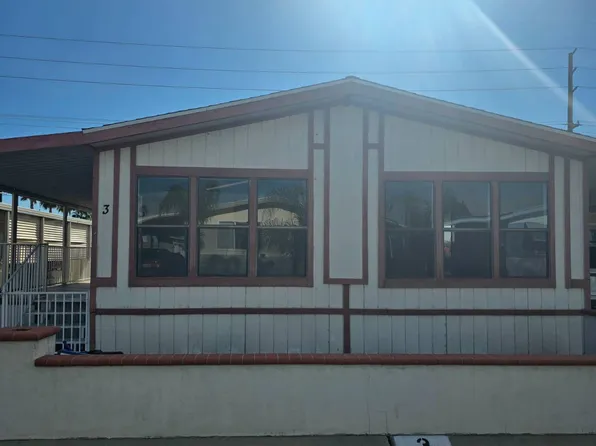 200 W San Bernardino Ave Space 3, Rialto, CA 92376