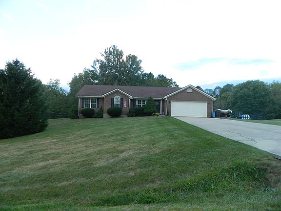 2nd image of 650 Cherry Trace Dr