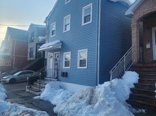 51 Geneva St, Elizabeth City, NJ 07206