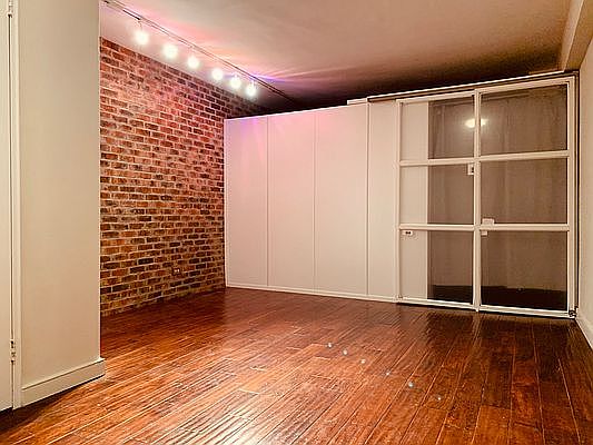 1st image of 335 E 51st St APT 10D