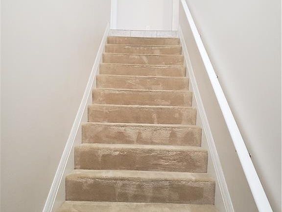 3rd image of 3772 Pino Vista Way Unit 4