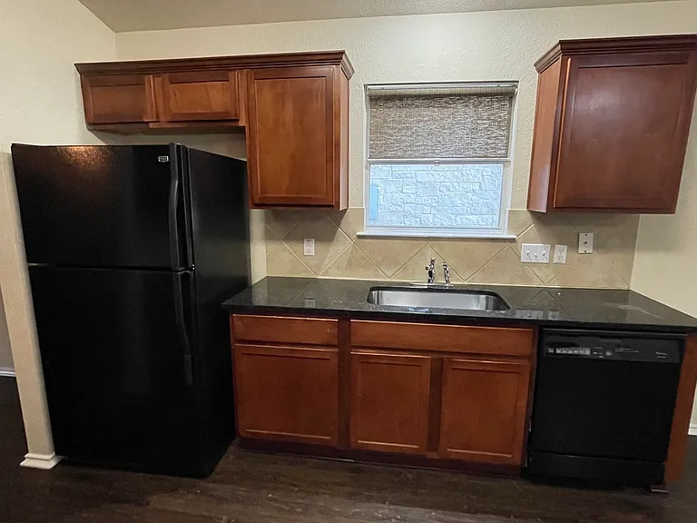 1313 Honey Blossom Dr — Photo 10