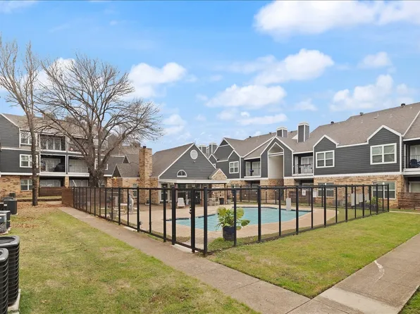 1441 Westmount Ave APT 211, Dallas, TX 75211