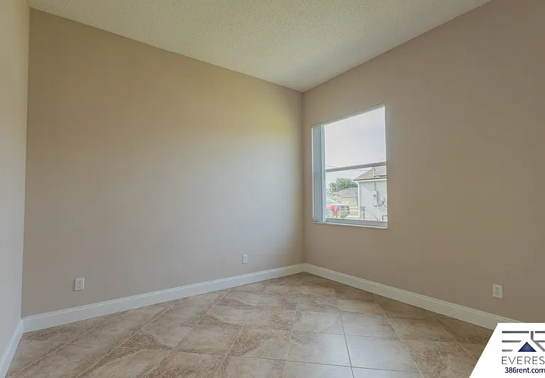 14 Lysander Ln — Photo 29