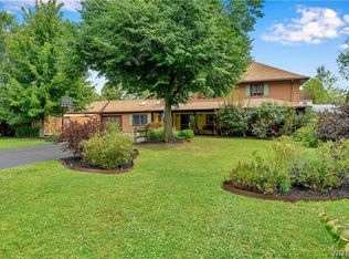 823 Pasadena Ave, Niagara Falls, NY 14304