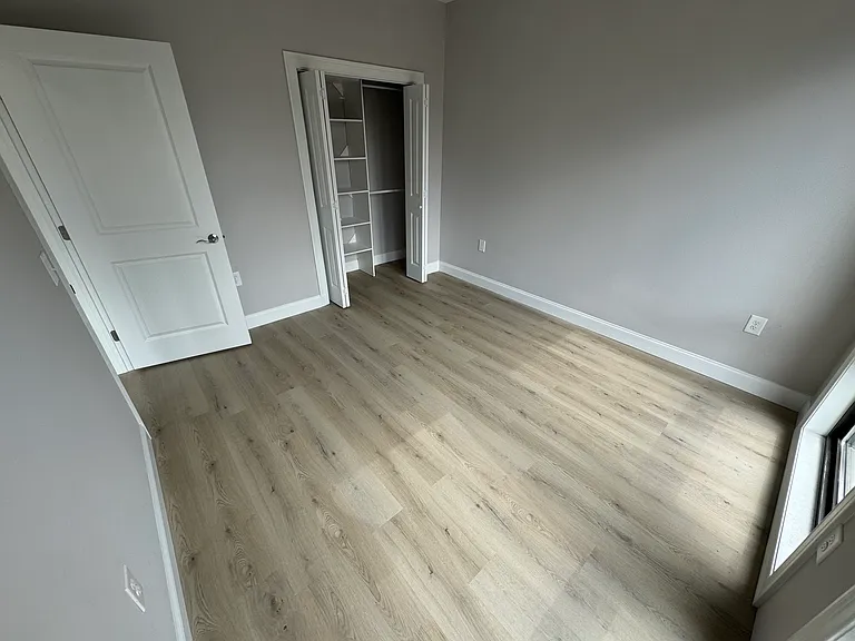 342 Communipaw Ave #1 — Photo 5