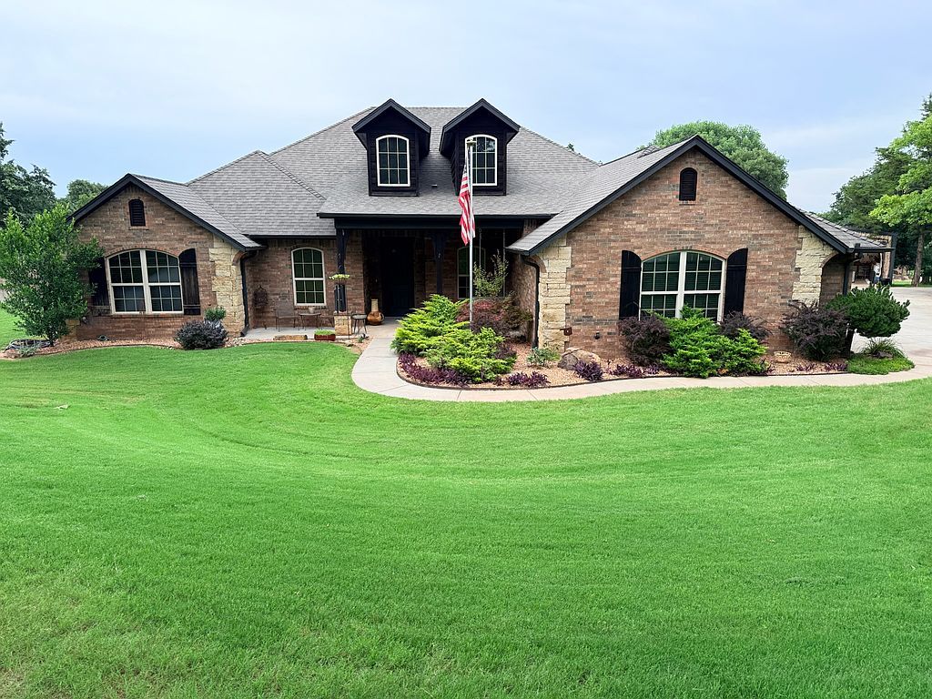 3570 Timberline Trl - Property Image