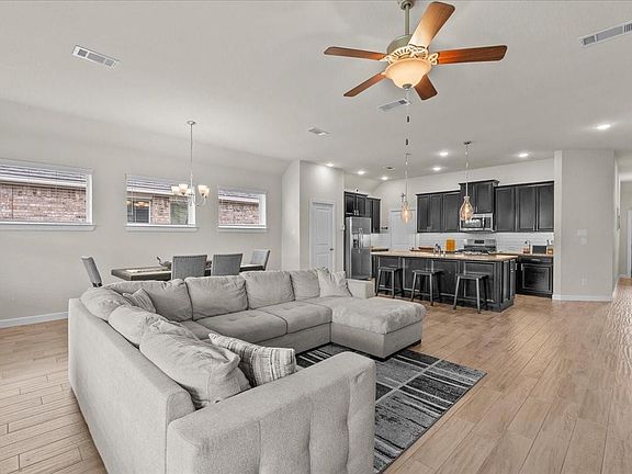 2nd image of 439 Bayberry Landing Way