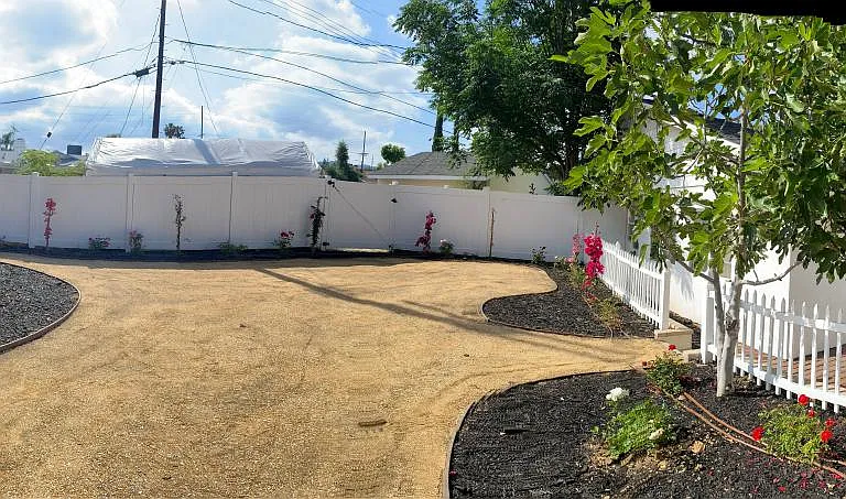 7423 Quimby Ave — Photo 16