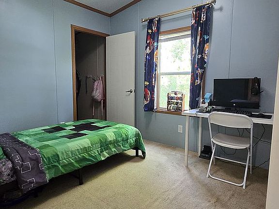 3rd image of 12655 Garland Ave