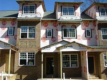2nd image of 613 Soocow Ln
